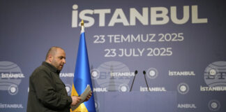 Украйна и САЩ ще разговарят в Швейцария за бъдещо мирно споразумение с Русия, съобщи Рустем Умеров