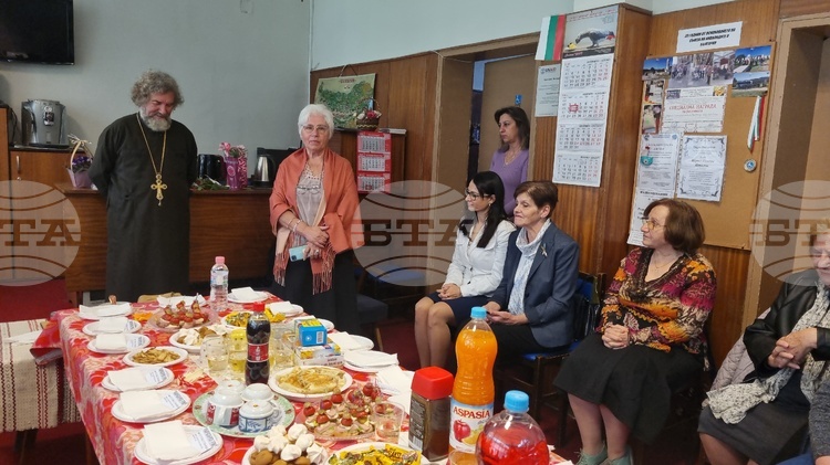 СподелиВ Търговище бе основана фондация наречена на името на журналиста