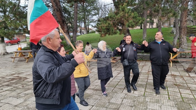 За четиристотен път местните хора от село Орлово в Хасковска