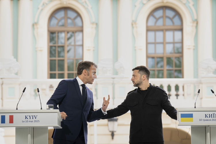 Президентът на Украйна Володимир Зеленски ще проведе среща с френския