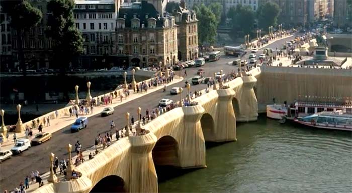 Опакованият мост Пон Ньоф в Париж
