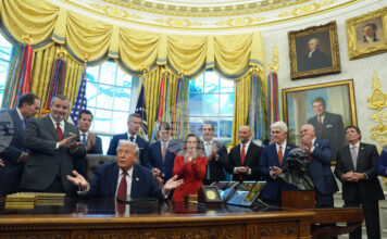 „Не знам какво прави Кремъл“: опитите на Тръмп за мир удрят на камък Тръмп