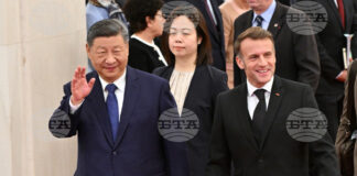 резидентите на Китай - Си Цзинпин, и на Франция - Еманюел Макрон, в Макрон и Си в Пекин.