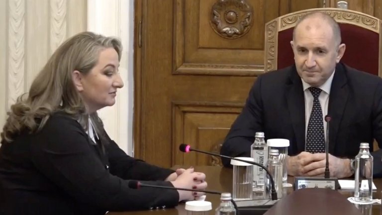 Президентът Румен Радев започна консултациите с парламентарните групи в 51 ото