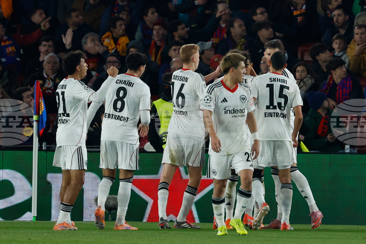 Юнес е изключително опасен нападател с отлични физически качества През