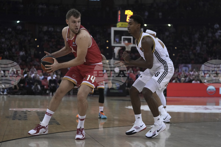 Барселона постигна победа с 98 85 срещу Олимпиакос Пирея в