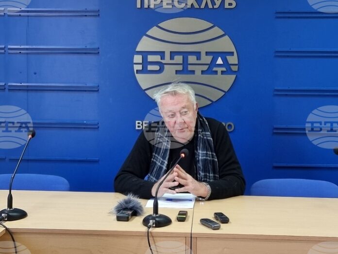 Археологът проф. Хитко Вачев очаква патриарх Даниил, Светият синод и Археологът проф. Хитко Вачев очаква патриарх Даниил, Светият синод и археолозите да работят заедно за проявленията на духовността