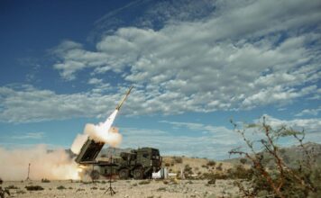 Оръжейните компании – очакваният печеливш от войните през последните години Изстрелване на ракета, американска армия