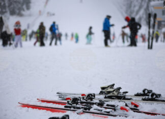 Атрактивно спускане и празнична програма бележат началото на зимния сезон в Банско днес Атрактивно спускане и празнична програма бележат началото на зимния сезон в Банско днес