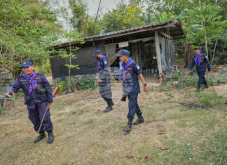 Четирима тайландски войници са убити при нови сражения на границата с Камбоджа, съобщиха тайландските власти Четирима тайландски войници са убити при нови сражения на границата с Камбоджа, съобщиха тайландските власти