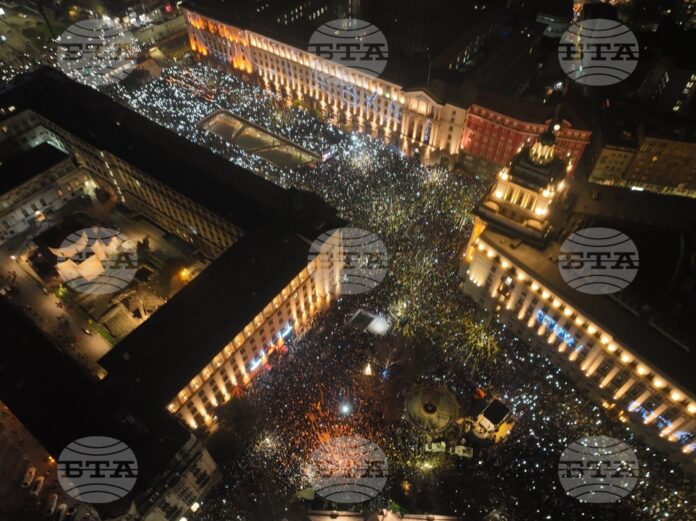 Протест София/ 10 декември 2025 Протест София/ 10 декември 2025