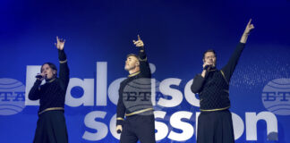 Документален филм на „Нетфликс“ за момчешката група „Тейк дет" ще излезе през януари