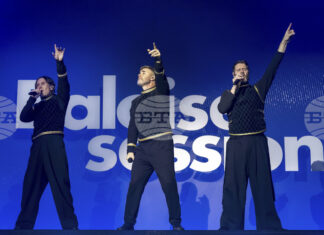 Документален филм на „Нетфликс“ за момчешката група „Тейк дет" ще излезе през януари Документален филм на „Нетфликс“ за момчешката група „Тейк дет" ще излезе през януари