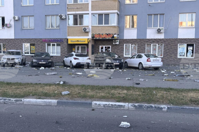 Двама души бяха убити при украинска атака с дронове в Двама души бяха убити при украинска атака с дронове в Саратов, съобщиха местните власти