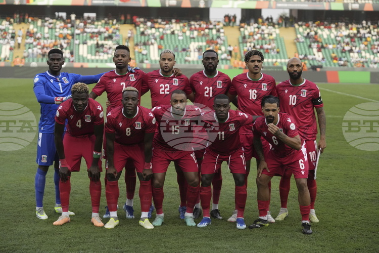 Двама играчи от националния отбор на Екваториална Гвинея бяха санкционирани