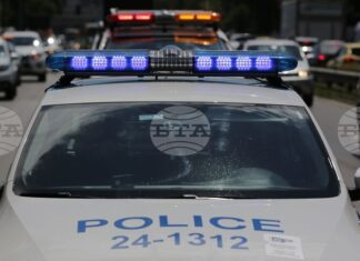 Движещ се по платното на магистрала "Тракия" човек е прегазен от няколко автомобила Движещ се по платното на магистрала "Тракия" човек е прегазен от няколко автомобила