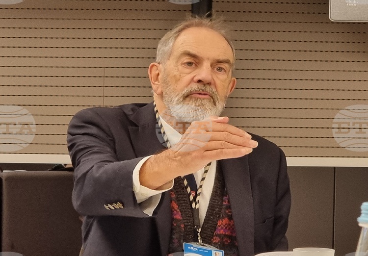 Проф д р Жорже Брага де Маседо бивш министър на