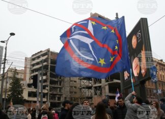 Луксозният проект на Джаред Къшнър в Белград се срина под натиска на протести и обвинения Белград (11 ноември 2025) Граждани и студенти протестираха срещу отпадането на статута на паметник на културата на сградата на бившия Генерален щаб на несъществуващата югоармия. Снимка: БТА