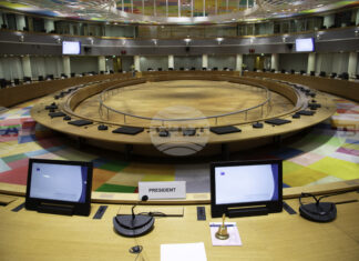 Европейският съвет ще обсъди бюджета, разширяването, миграцията, отбраната и помощта за Украйна, сочи дневният ред на предстоящата среща Европейският съвет ще обсъди бюджета, разширяването, миграцията, отбраната и помощта за Украйна, сочи дневният ред на предстоящата среща