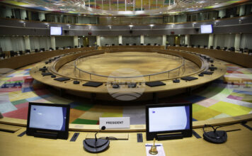 Европейският съвет ще обсъди бюджета, разширяването, миграцията, отбраната и помощта за Украйна, сочи дневният ред на предстоящата среща Европейският съвет ще обсъди бюджета, разширяването, миграцията, отбраната и помощта за Украйна, сочи дневният ред на предстоящата среща