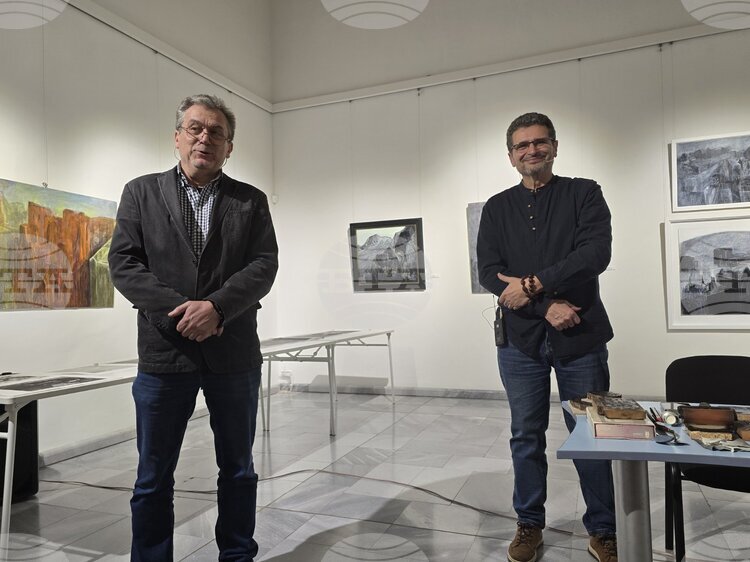 Художник Петър Лазаров се запозна с любителите на изкуството в