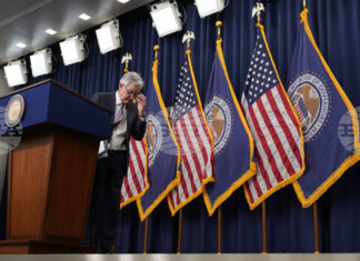 ИКОНОМИКА 2025
                                                                                                Централните банки на водещите икономики дават сигнали за промяна в курса на паричната политика