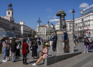 Имиграцията дава тласък на испанската икономика