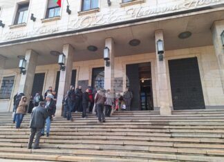 Касите на БНБ ще работят извънредно две съботи заради приемането на еврото