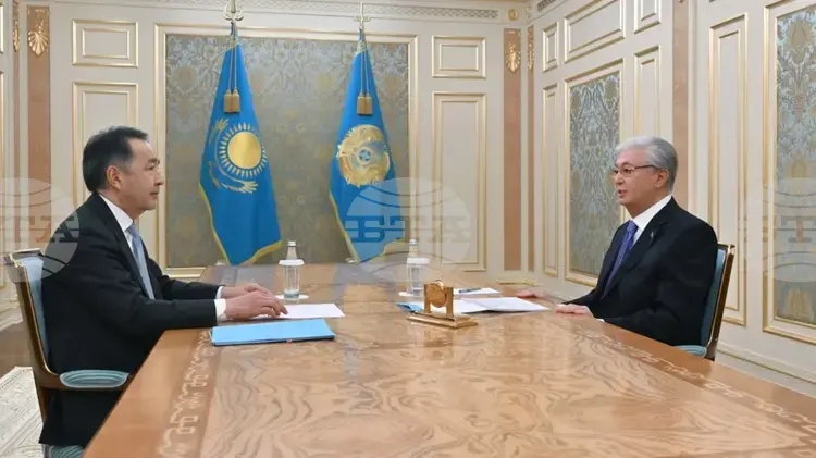Президентът на Казахстан Касъм Жомарт Токаев се срещна с Бакътжан