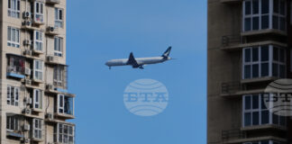 Китай възобнови строителството на най-голямото в света летище на изкуствен остров