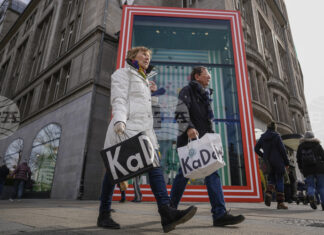 Клиентите на банките в Германия са все по-отворени към съвети от изкуствен интелект, според проучване на консултантска компания