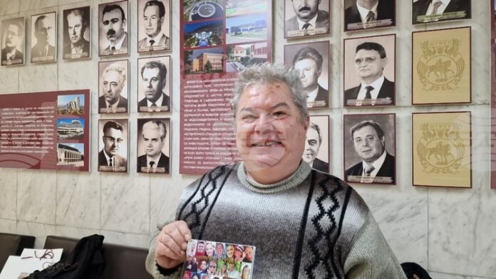 Книгата "Усмивките на Шумен" ще бъде представена през януари в Регионалната библиотека "Стилиян Чилингиров"