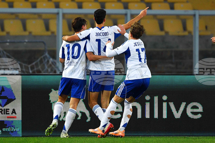 Комо се изкачи на шесто място в Серия "А" с победа над Лече