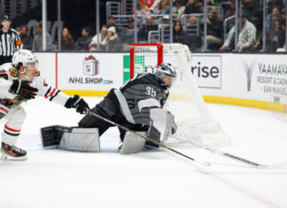 Конър Бедард поведе Чикаго при успеха над Ню Йорк Рейнджърс в НХЛ и вече е трети в класирането на голмайсторите Конър Бедард поведе Чикаго при успеха над Ню Йорк Рейнджърс в НХЛ и вече е трети в класирането на голмайсторите