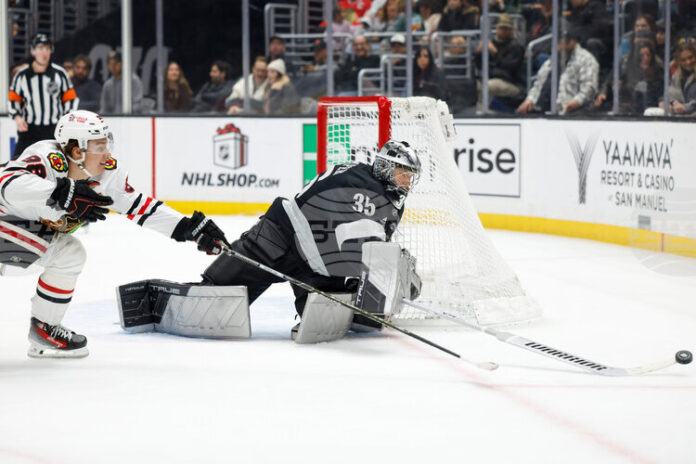 Конър Бедард поведе Чикаго при успеха над Ню Йорк Рейнджърс в НХЛ и вече е трети в класирането на голмайсторите