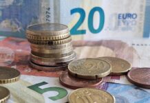 Парламентът прие удължаването на бюджета за 2025 г. с опция за повишаването на доходите Курсът на еврото остава почти без промяна спрямо долара