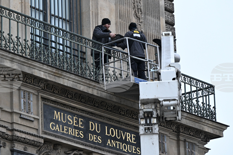 Лувърът най популярният музей на планетата предприема мерки за подобряване