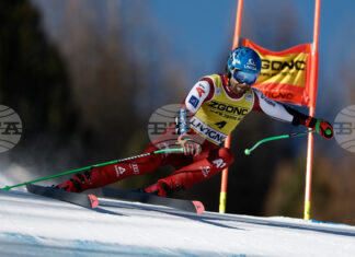 Марко Шварц спечели супегигантския слалом от Световната купа в Италия