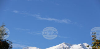 Метеорологичните условия в планините са добри, но теренните са опасни, съобщиха от ПСС на БЧК