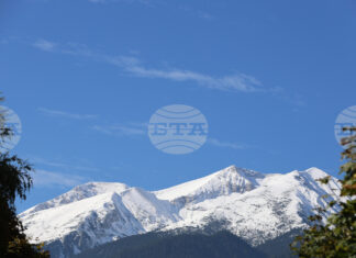 Метеорологичните условия в планините са добри, но теренните са опасни, съобщиха от ПСС на БЧК