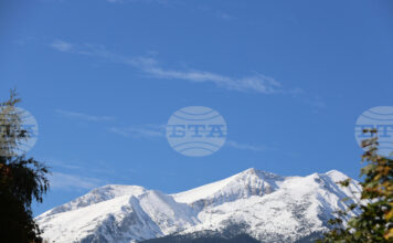 Метеорологичните условия в планините са добри, но теренните са опасни, съобщиха от ПСС на БЧК