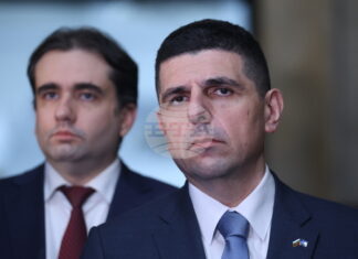 Ивайло Мирчев: Делян Пеевски се е омел от кабинета си и кабинетът му вече е музей с уредничка Ивайло Мирчев и Божидар Божанов