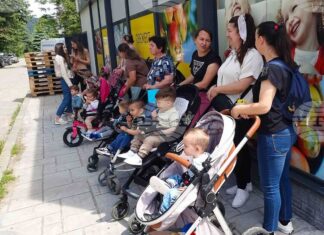 Много от жените не знаят правата си по време на бременност или майчинство, заявиха експерти по време на конференция в София