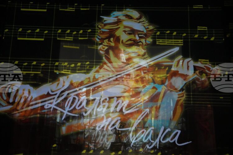 Националният музикален театър Стефан Македонски ще зарадва старозагорската публика с