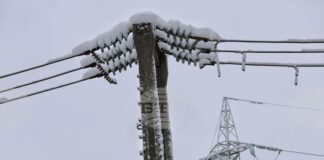 Над 60 дежурни екипа от "Енерго-Про" ще обезпечат сигурността на електрозахранването в Североизточна България по празниците, съобщиха от компанията