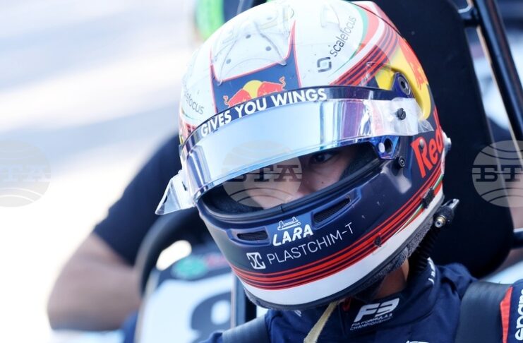 Никола Цолов спечели първия си подиум във Формула 2 с трето място в спринта за Гран при на Абу Даби