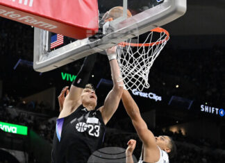 Ню Йорк продължава с успешните игри в НБА, фаворитите в Западната конференция Сан Антонио и Денвър с поражения