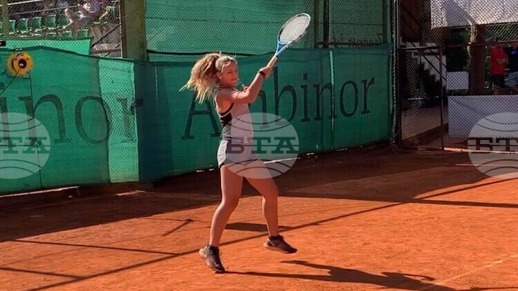 Българките Алекса Каратанчева и Юлия Стаматова преминаха в следващия кръг