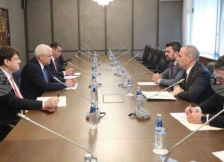 ОБНОВЕНА Буксирането на танкера „Кайрос“ до Ахтопол е станало без знанието на Анкара, заяви посланик Мехмет Уянък пред министрите Караджов и Георгиев