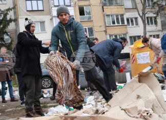 ОБНОВЕНА Кризата с боклука в София е поредната, с която ще се справим, каза кметът Васил Терзиев ОБНОВЕНА Кризата с боклука в София е поредната, с която ще се справим, каза кметът Васил Терзиев